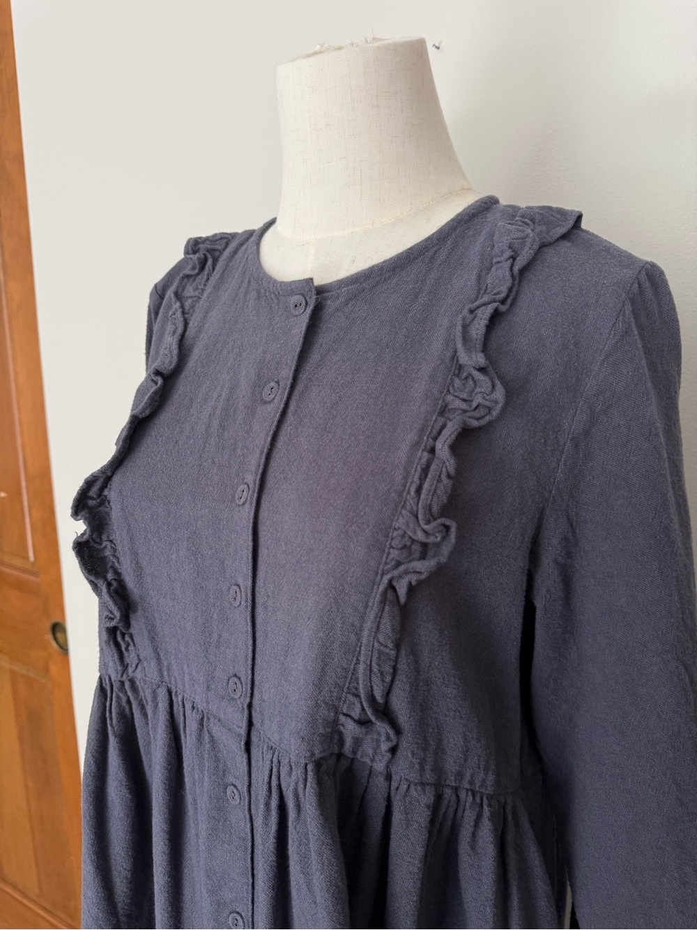 Samansa Mos2 Japanese cotton linen washed black ruffle button front dress - Picture 2 of 10